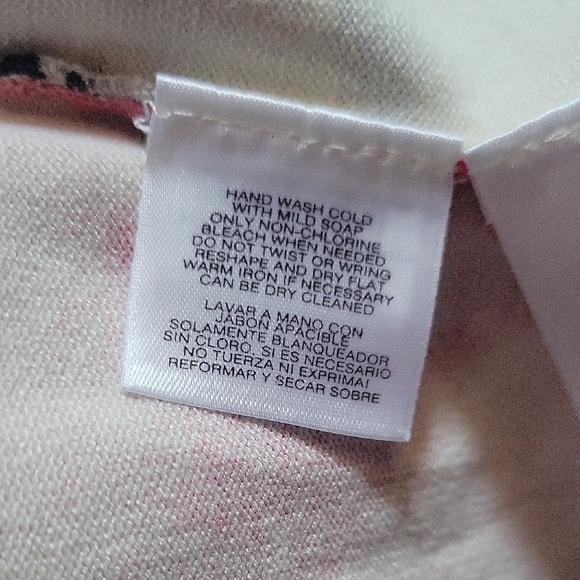 Jones New York Signature Silk Blend Fuscia Floral L/S V-Neck Cardigan - Picture 7 of 8